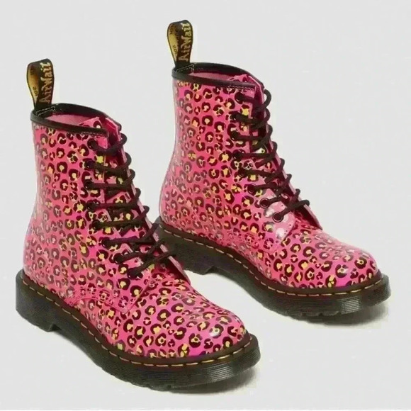 DR MARTENS 1460 Loud Leopard Smooth Leather Lace-Up Boot in Clash Pink  7US 5UK - Picture 1 of 5
